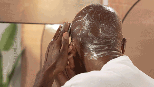 animation of bidirectional shave with the cavex razor